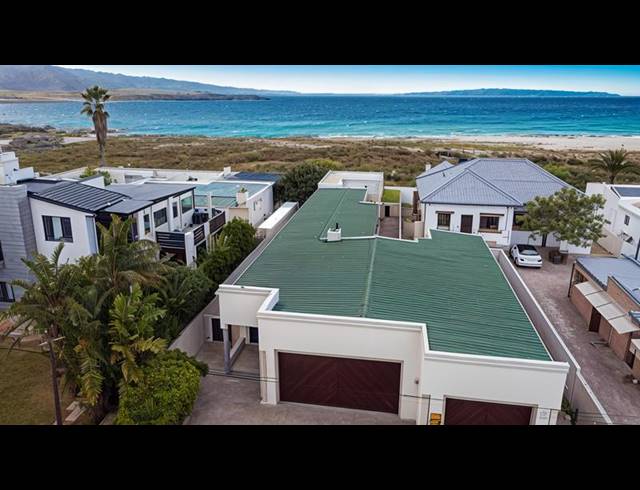 4 BEDROOM HOUSE FOR SALE IN MIDDEDORP